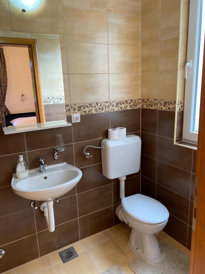 Pansion Lazine Hotel Međugorje Buitenkant foto